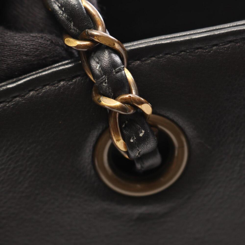CHANEL Bag - Picture 9 of 15